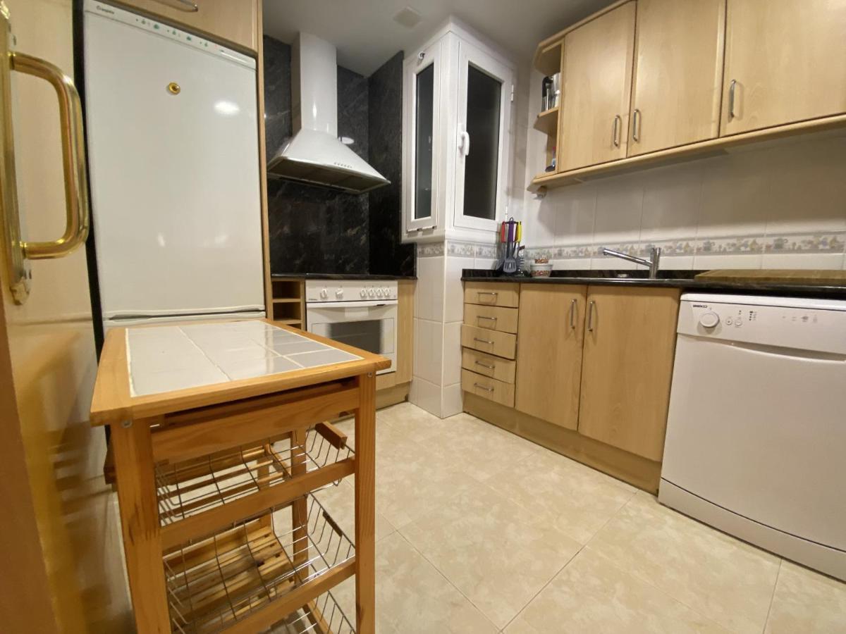 R123 Apartamento En La Planta Baja Con Piscina Cerca De La Playa Calafell Buitenkant foto